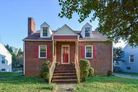 2525 Windsor AVE SW, Roanoke, VA 24015