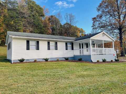 161 Orange LN, Troutville, VA 24175