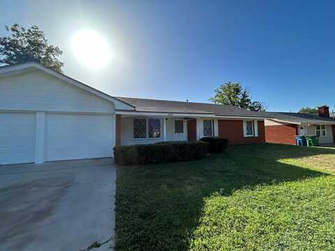 3332 Trinity Ave, San Angelo, TX 76904