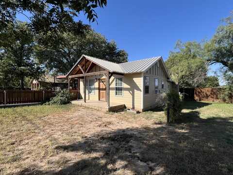 3005 Christoval Rd, San Angelo, TX 76903