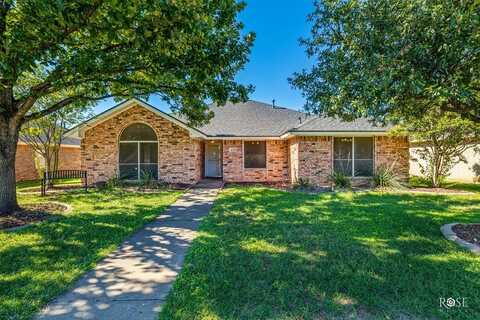 4933 Royal Oak Dr, San Angelo, TX 76904