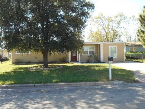 2715 Raney St, San Angelo, TX 76901