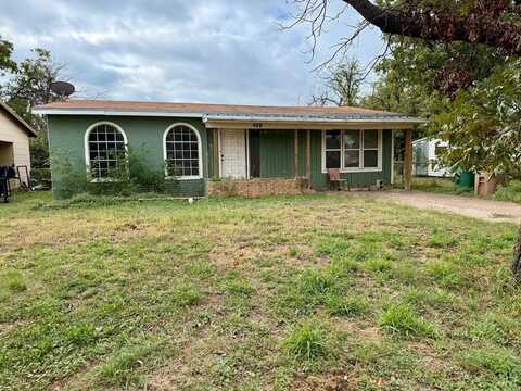 423 E 26th St, San Angelo, TX 76903