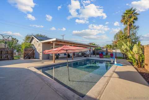 9509 Saint Andrews, Santee, CA 92071