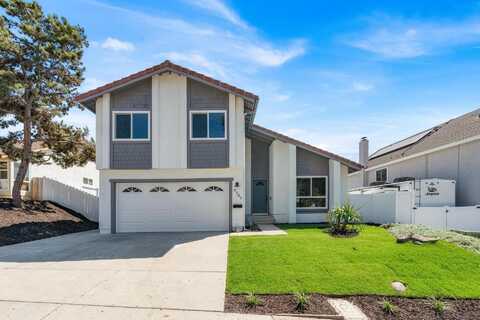 9585 Vista Tercera, San Diego, CA 92129