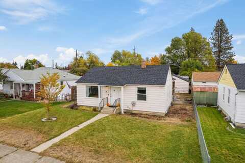 5418 N Hawthorne St, Spokane, WA 99205