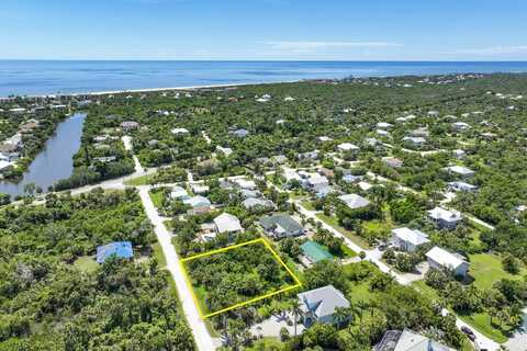 565 Birdsong PL, Sanibel, FL 33957