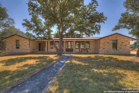 1802 MOUNTAIN VALLEY DR, ConCan, TX 78838