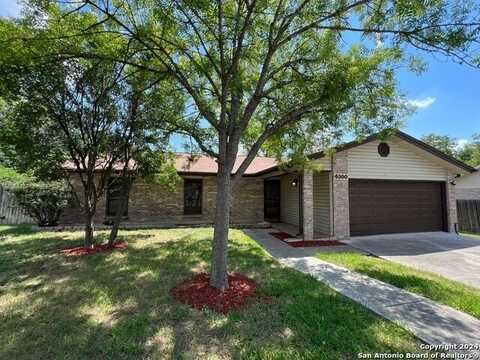 6300 WELLES BROOK DR, San Antonio, TX 78240