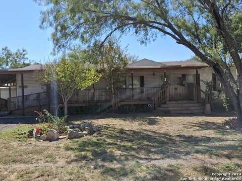 225 CR 3821, San Antonio, TX 78253