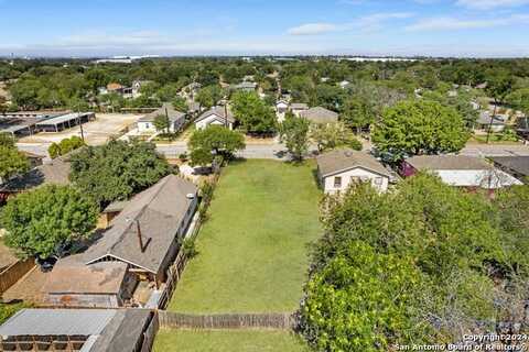 322 SPAATZ ST, San Antonio, TX 78211