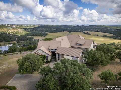 442 PARADISE PT, Boerne, TX 78006