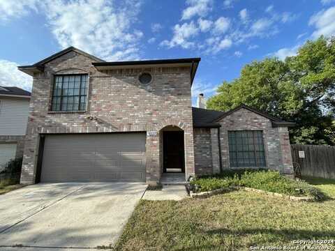 9227 BLOCKADE DR, San Antonio, TX 78240