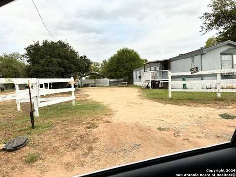 19013 Caballero Spur, San Antonio, TX 78221