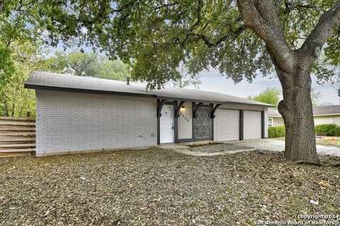 6130 HOPES FERRY ST, San Antonio, TX 78233