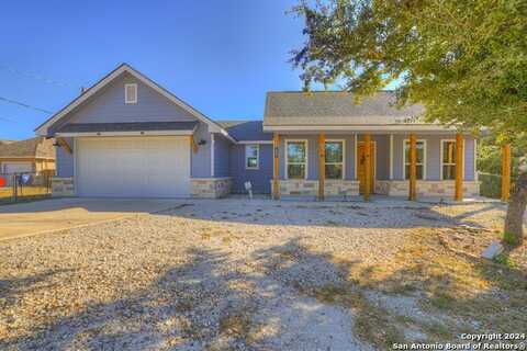 1590 COTTONWOOD RD, Fischer, TX 78623