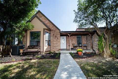 734 Summerwood Dr, New Braunfels, TX 78130