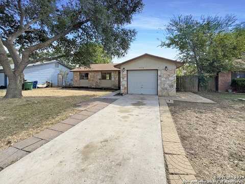 9358 cliff way, San Antonio, TX 78250