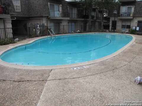 170 DE CHANTLE RD, San Antonio, TX 78201