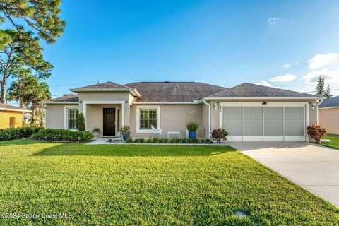 580 Delmonico Street NE, Palm Bay, FL 32907