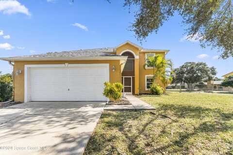 401 Buffum Avenue NE, Palm Bay, FL 32907