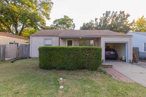 2957 E Glen Oaks, Wichita, KS 67216