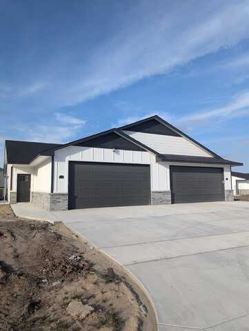 1140-1142 W Trek, Goddard, KS 67052