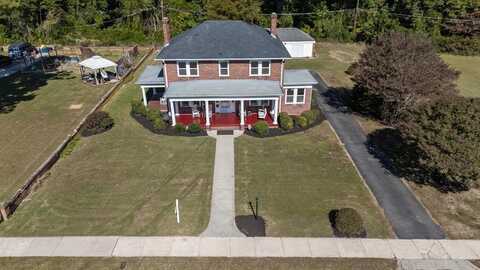 119 Gatewood Ave., Crewe, VA 23930