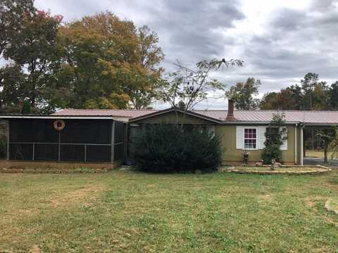 2207 Brodnax RD, Brodnax, VA 23920