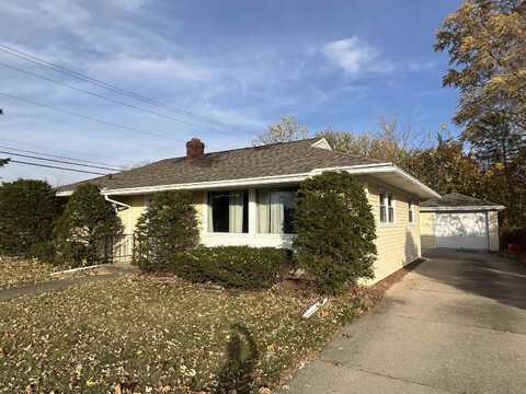 1262 N Ringold Street, Janesville, WI 53545