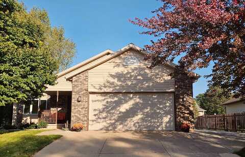 1119 BROADWAY Drive, Sun Prairie, WI 53590