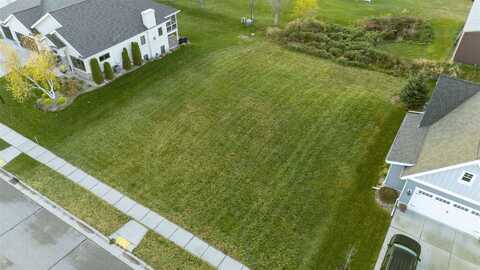 10013 Shadow Ridge Trail, Middleton, WI 53562