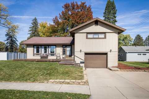 2012 Bond Place, Janesville, WI 53548