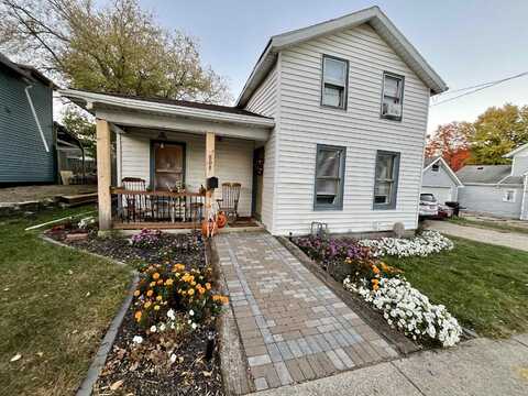 808 Johnson Street, Janesville, WI 53548