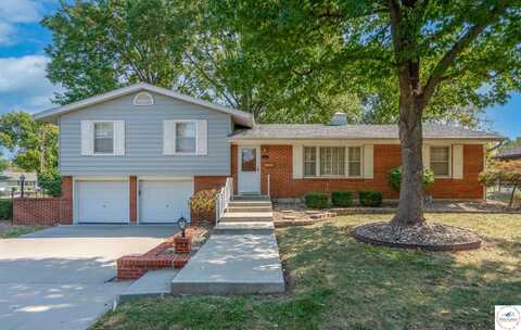 807 Ruth Ann, Sedalia, MO 65301