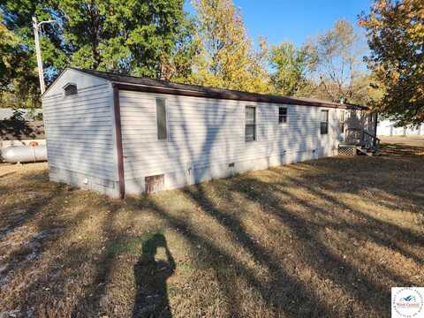 200 Tower, Lowry City, MO 64763