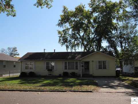 409 W 23rd, Sedalia, MO 65301