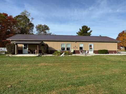 8907 E County Rd 400 N, Greensburg, IN 47240