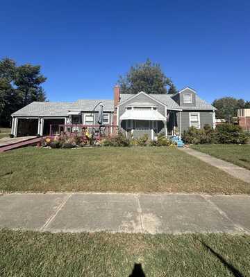 212 South Street, Charleston, MO 63834