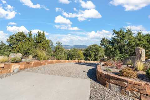 2967 Broken Sherd, Santa Fe, NM 87506