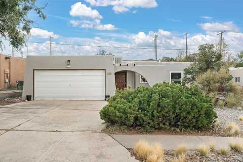 2107 Avenida De Las Alturas, Santa Fe, NM 87505