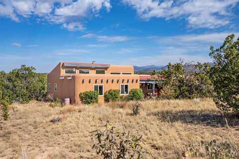 14 Alcalde Road, Santa Fe, NM 87508