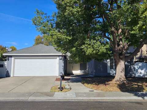 109 Cedro Circle, Sacramento, CA 95833