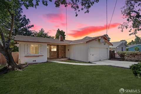 3016 Estates Avenue, Pinole, CA 94564