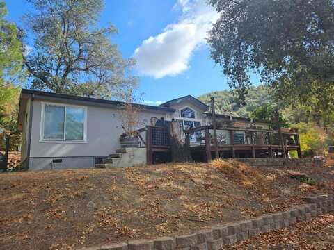 22210 Basin Way, Redding, CA 96003