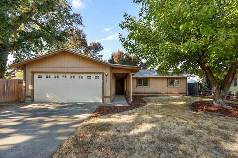 1494 1st Street, Anderson, CA 96007