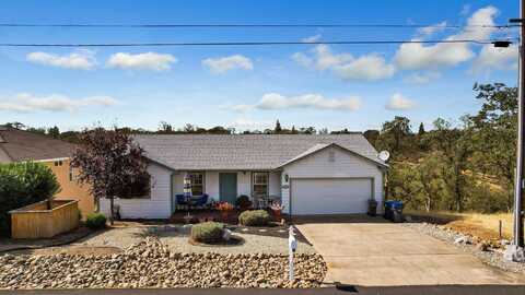 19651 Valley Ford Drive, Cottonwood, CA 96022