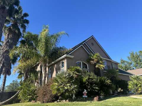 6260 Carmel Drive, Redding, CA 96003