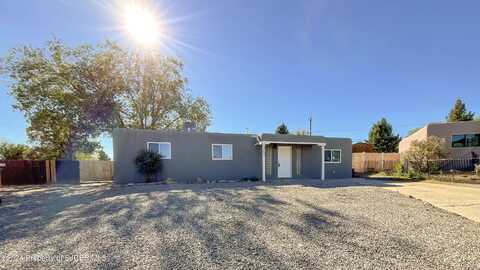 3709 HIGHLAND VIEW Drive, Farmington, NM 87402