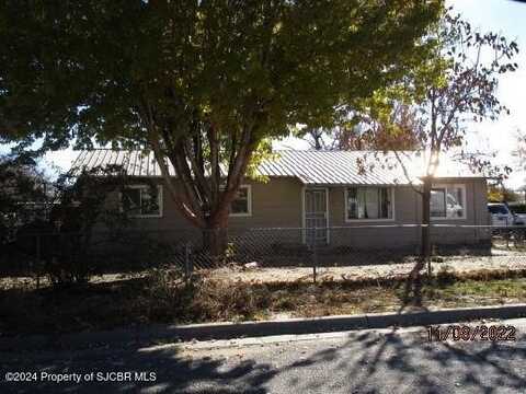 805 W OAK Street, Bloomfield, NM 87413